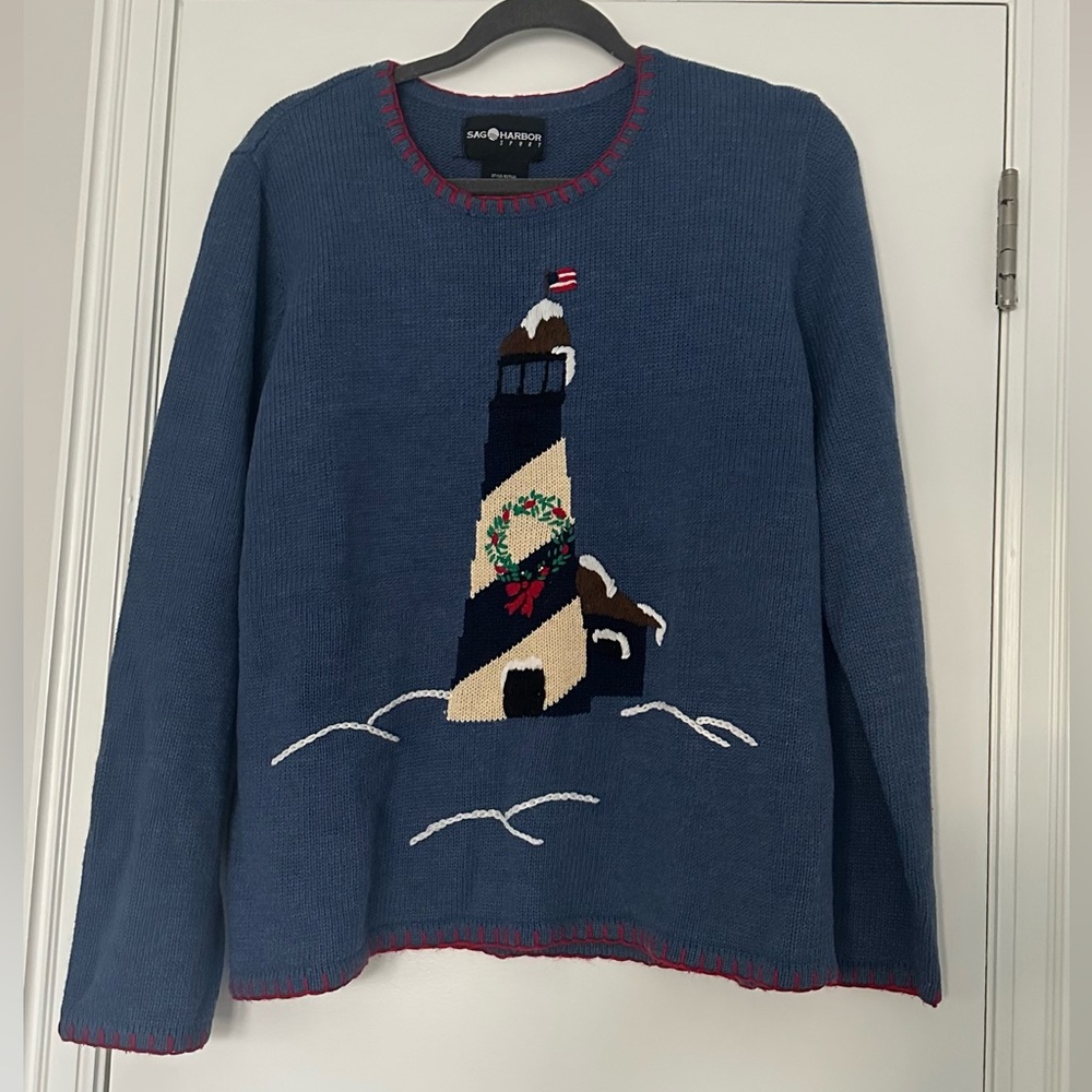 SAG HARBOR CHRISTMAS LIGHTHOUSE Blue-Red Trim Embroidered Sweater-Sz L-EC